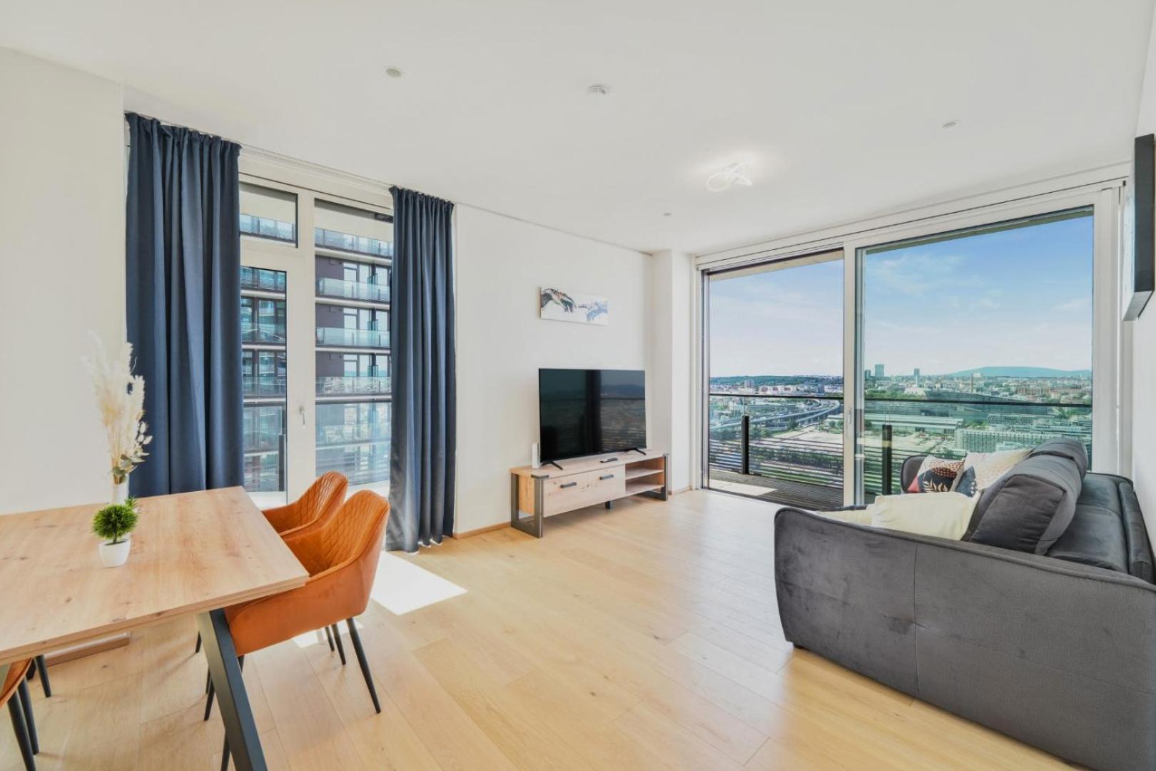Luxury Penthouse I Rooftop Pool I Self Check-In Vienna Exterior photo